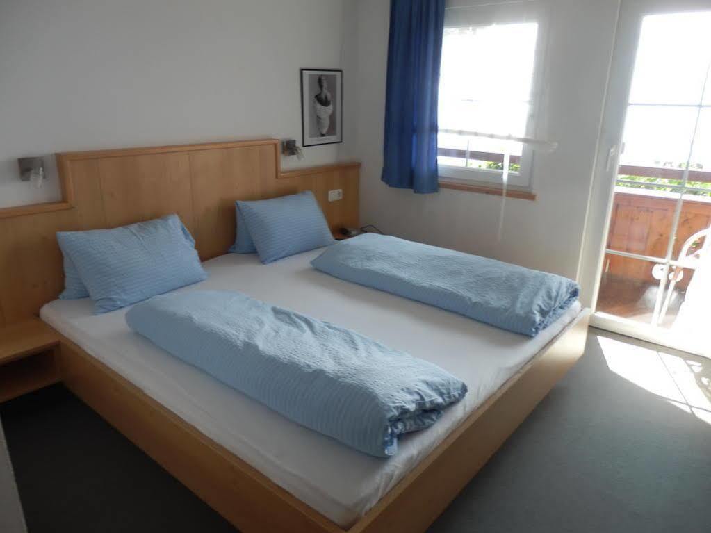 Fruehstueckspension Alpenrose Bed & Breakfast Iselsberg المظهر الخارجي الصورة